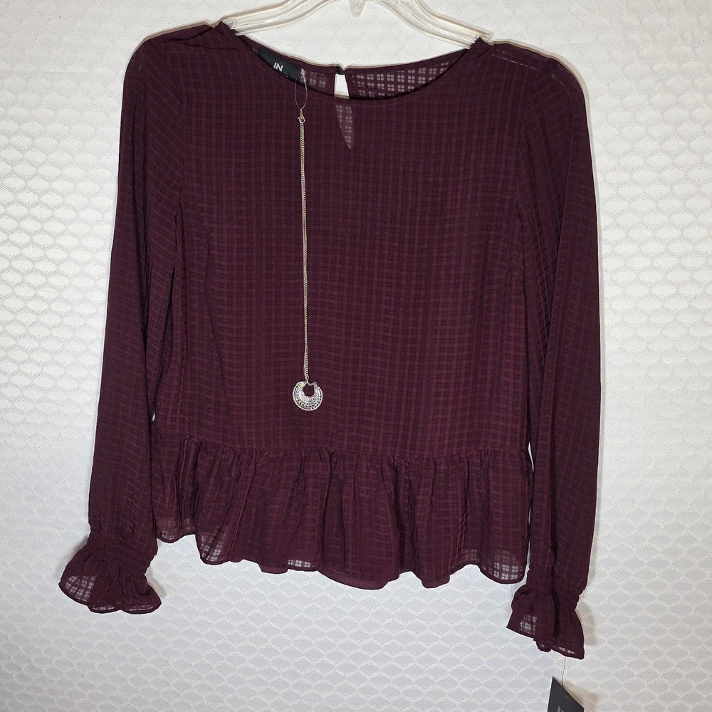 IN Studio Women Burgundy Check Peplum Top with Camisole & Necklace NWT